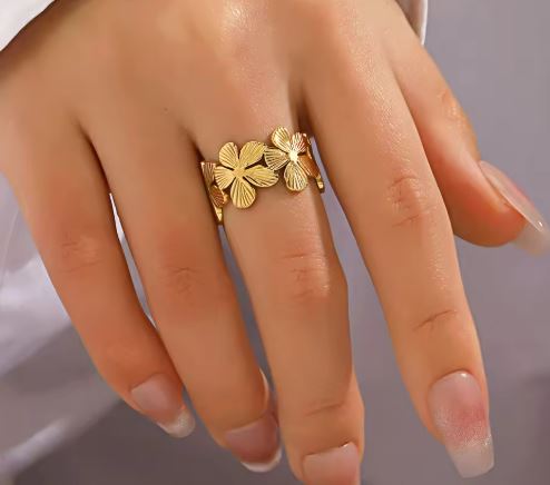 Flower Adjustable Ring – Boho Chic Open Band Statement Jewelry for Women